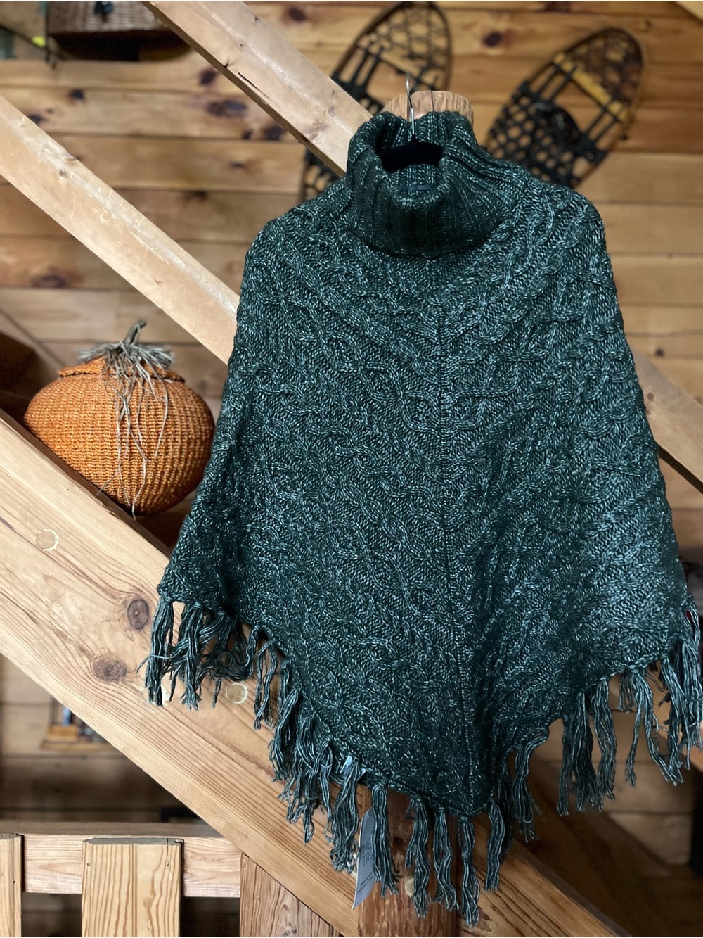 Fall Poncho Green Cable Knit Cowl Neck NWT